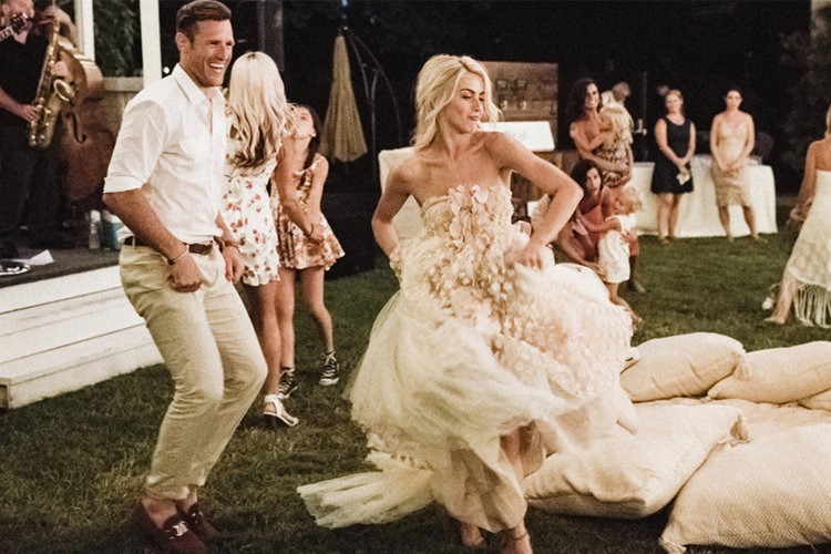 Get the Look Julianne Hough s Wedding Weekend Wayfair